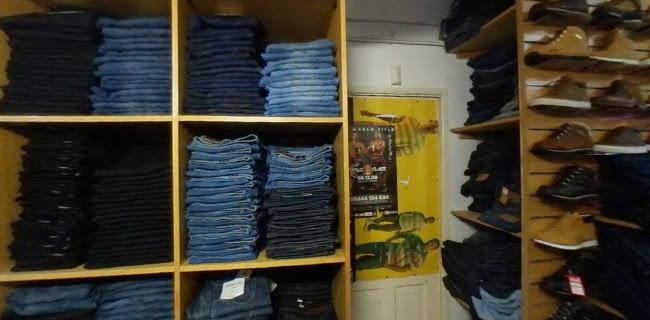 Arnold Jeans Co - Clothing store