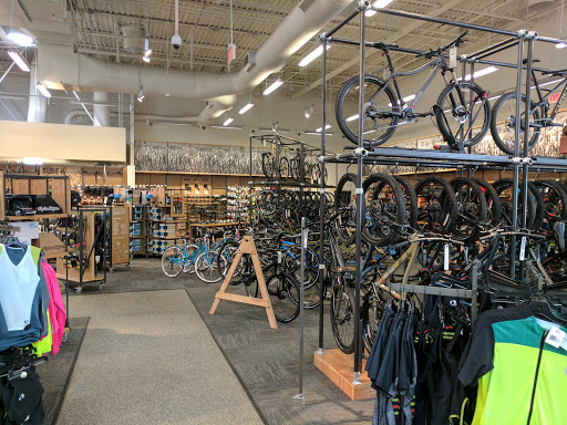 Camping Store «REI», reviews and photos, 1789 28th St, Boulder, CO 80301, USA