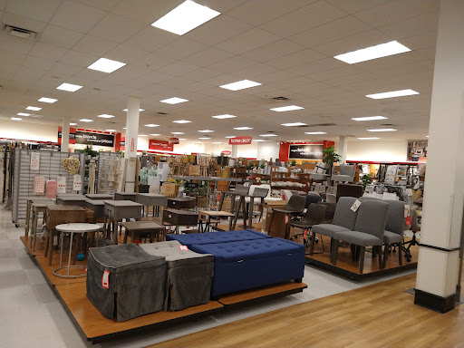 Department Store «T.J. Maxx», reviews and photos, 12387 Limonite Ave, Mira Loma, CA 91752, USA