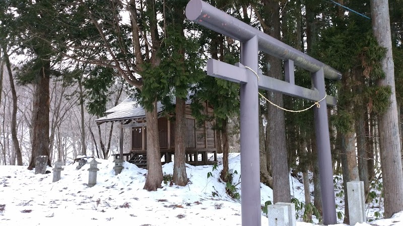 三柱神社