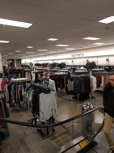 Department Store «Nordstrom Rack Downtown Portland», reviews and photos, 245 SW Morrison St, Portland, OR 97204, USA