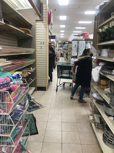 Home Goods Store «Christmas Tree Shops», reviews and photos, 393 N Central Ave, Hartsdale, NY 10530, USA