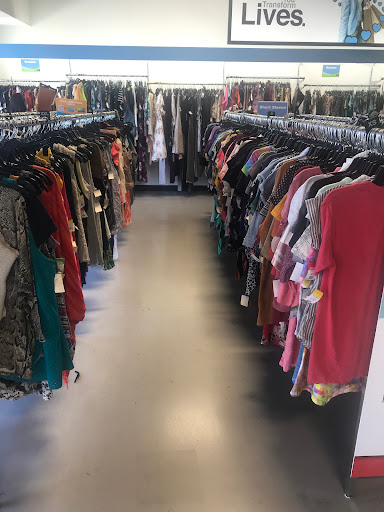 Donations Center «Goodwill Store & Donation Center», reviews and photos