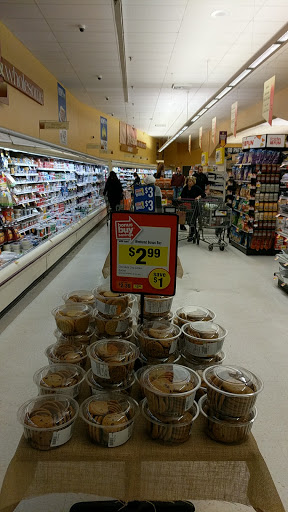 Supermarket «Stop & Shop», reviews and photos, 155 Harvard St, Brookline, MA 02446, USA