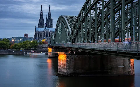 Hohenzollern Bridge image