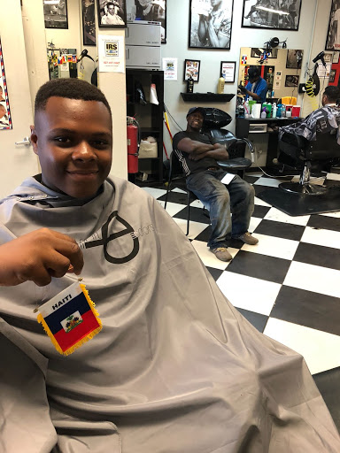 Barber Shop «DaShop Barber Shop», reviews and photos, 9521 S Orange Blossom Trail, Orlando, FL 32837, USA