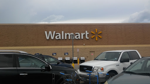 Department Store «Walmart Supercenter», reviews and photos, 800 S Us Hwy 81/287, Decatur, TX 76234, USA