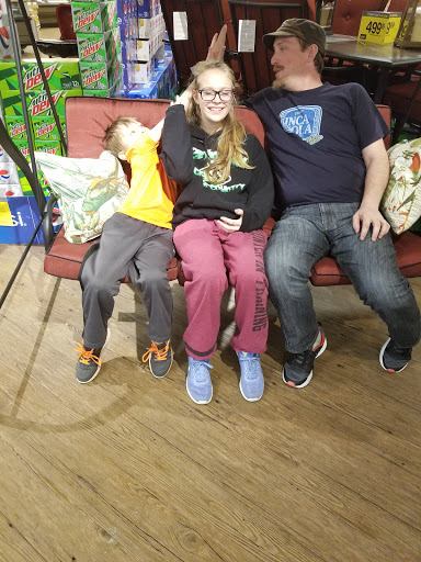 Shopping Mall «Eastgate Shopping Center», reviews and photos, 26270 Gratiot Ave, Roseville, MI 48066, USA