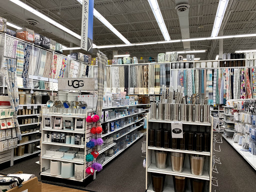Department Store «Bed Bath & Beyond», reviews and photos, 6025 Kruse Dr, Solon, OH 44139, USA