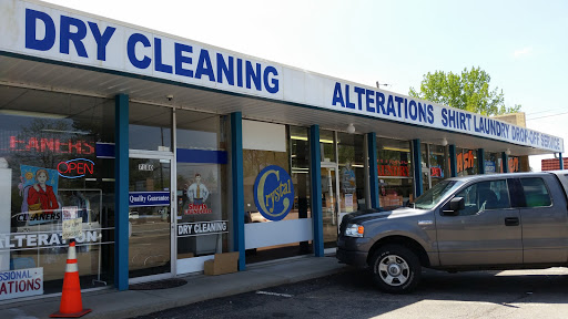 Laundromat «Crystal Dry Cleaners & Laundry», reviews and photos, 7180 W 44th Ave, Wheat Ridge, CO 80033, USA