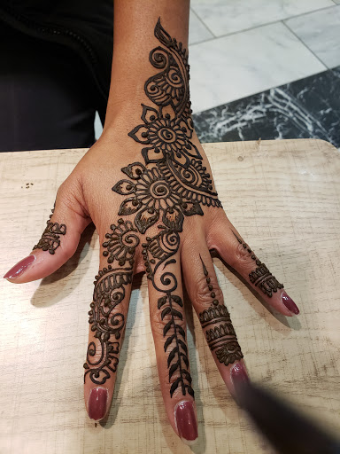 Tattoo Shop «Perfect Henna Tattoos», reviews and photos, 1961 Chain Bridge Rd, McLean, VA 22102, USA