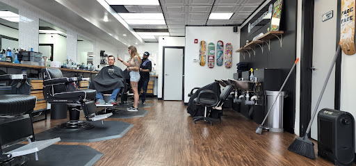 Barber Shop «Brixton Barbers», reviews and photos, 7148 E County Line Rd #17, Highlands Ranch, CO 80126, USA