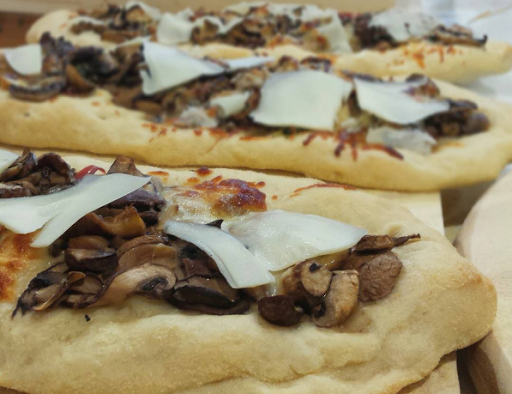 Grocery Store «The Curb Grocery Store», reviews and photos, 495 N Watkins St Suite #163, Memphis, TN 38104, USA