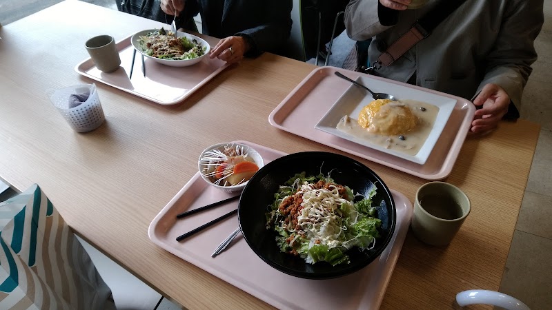 京都精華大学 食堂