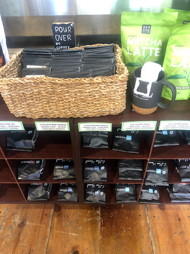 Cafe «Coffee Hound Coffee Bar», reviews and photos, 27 Main St B, Bar Harbor, ME 04609, USA