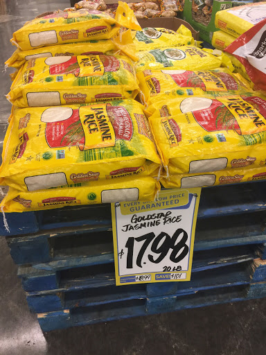 Supermarket «FoodMaxx», reviews and photos, 1950 W 11th St, Tracy, CA 95376, USA