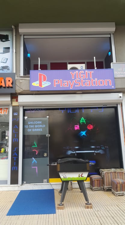 Yigit Playstation