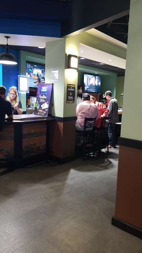 Bowling Alley «Murfreesboro Strike & Spare», reviews and photos, 941 NW Broad St, Murfreesboro, TN 37129, USA