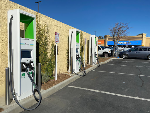 Electric vehicle charging station contractor Corona