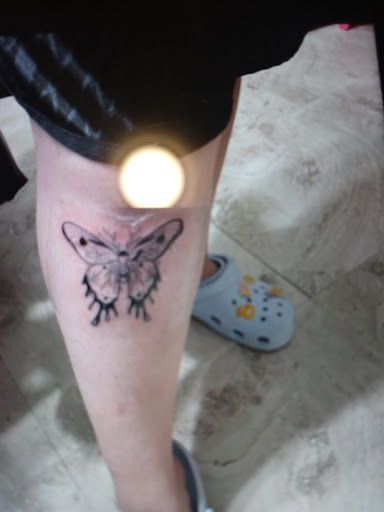 Tattoo Shop «Calaveras», reviews and photos, 345 Broadway, Chelsea, MA 02150, USA