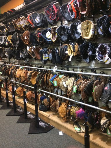 Sporting Goods Store «Play It Again Sports», reviews and photos, 1422 NW 9th St, Corvallis, OR 97330, USA