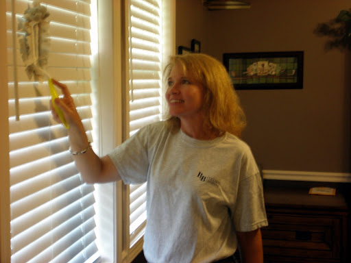 Carpet Cleaning Service «B & B Cleaning», reviews and photos, 109 E 11th Ave, Bowling Green, KY 42101, USA