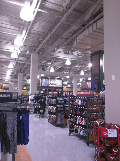 DICK'S Sporting Goods