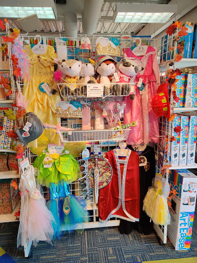 Toy Store «Timbuk Toys Lowry», reviews and photos, 200 Quebec St, Denver, CO 80230, USA