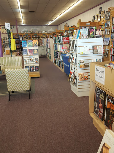 Used Book Store «Book-A-Holic», reviews and photos, 601 N West St #216, Wichita, KS 67203, USA