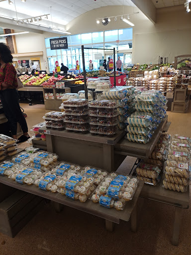 Supermarket «Super Stop & Shop», reviews and photos, 545 Freeport St, Dorchester, MA 02122, USA