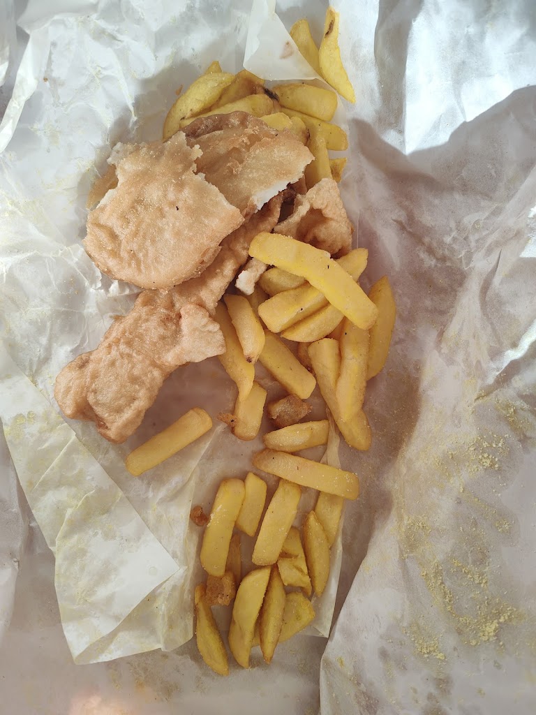 Mt Clear Take-away fish and chips 3350