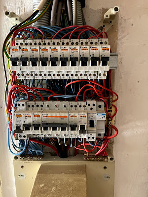 Geoffrey électricité 34 à Pailhes