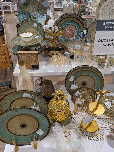 Department Store «HomeGoods», reviews and photos, 2718 Hylan Blvd, Staten Island, NY 10306, USA