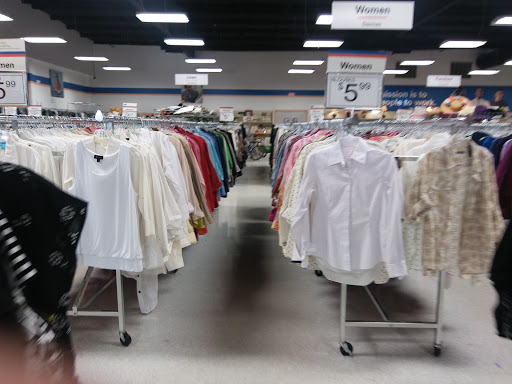 Thrift Store «Goodwill of North Georgia: Lower Roswell Store and Donation Center», reviews and photos