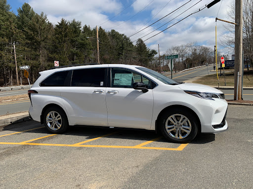 Toyota Dealer «Wellesley Toyota», reviews and photos, 234 Worcester St, Wellesley, MA 02481, USA