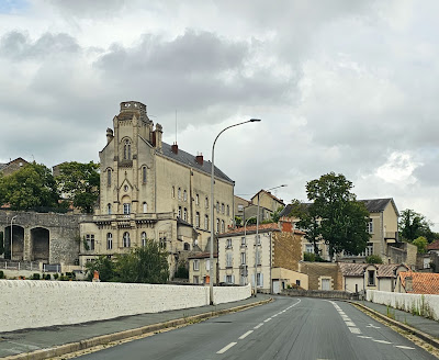 L'école Coligny-Cornet à Poitiers
