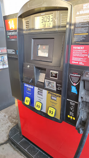 Gas Station «QuikTrip», reviews and photos, 850 McNutt St, Herculaneum, MO 63048, USA