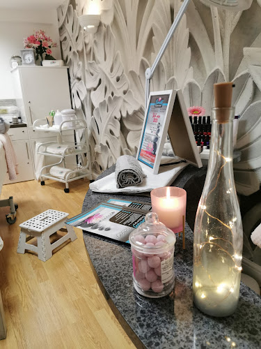 Reviews of Serenity Salon and Spa Plymouth in Plymouth - Beauty salon