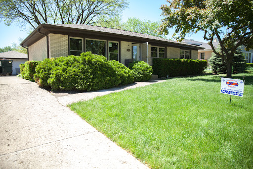 Roofing Contractor «Croixco Construction», reviews and photos, 870 E Higgins Rd #138a, Schaumburg, IL 60173, USA