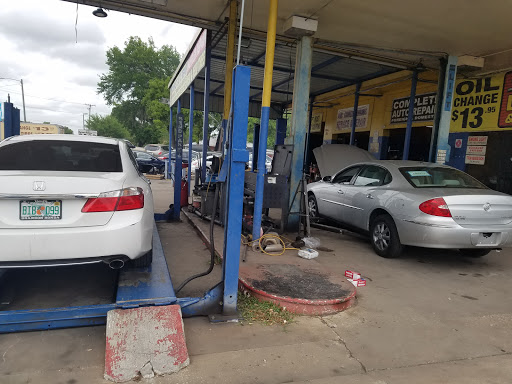 Auto Repair Shop «Speedy Lube & Auto Care Inc», reviews and photos, 5601 N 40th St, Tampa, FL 33610, USA