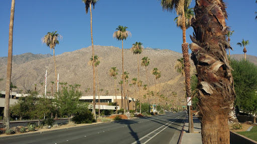 Movie Theater «Regal Cinemas Palm Springs 9», reviews and photos, 789 E Tahquitz Canyon Way, Palm Springs, CA 92262, USA