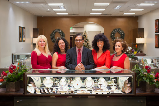 Jewelry Store «El Paseo Jewelers», reviews and photos, 73520 El Paseo E, Palm Desert, CA 92260, USA