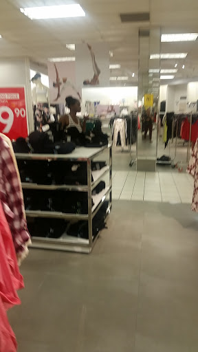 Clothing Store «Forever 21», reviews and photos, 500 Euclid St, Anaheim, CA 92801, USA