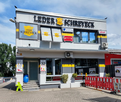 Leder Schreyeck