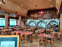 Atmosphère du Restaurant français Restaurant les Quatre Vallées à Mouxy - n°3