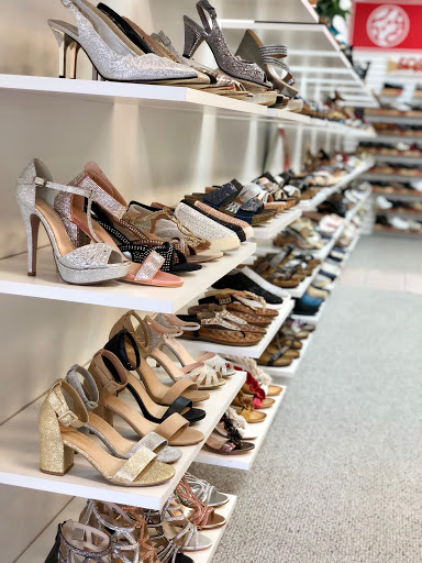 Shoe Store «SAS Shoes», reviews and photos, 44 Miracle Mile, Coral Gables, FL 33134, USA