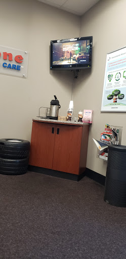 Tire Shop «Firestone Complete Auto Care», reviews and photos, 2587 S Hwy 27, Clermont, FL 34711, USA