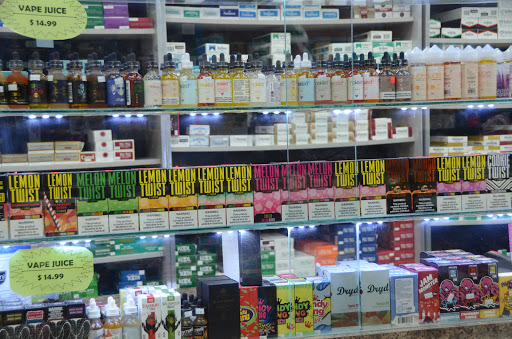 Tobacco Shop «Choice Plus Tobacco», reviews and photos, 31 W 63rd St # 31D, Westmont, IL 60559, USA