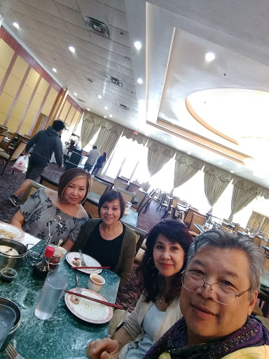 Shopping Mall «Fruitridge Shopping Center», reviews and photos, 5657 Stockton Blvd, Sacramento, CA 95824, USA