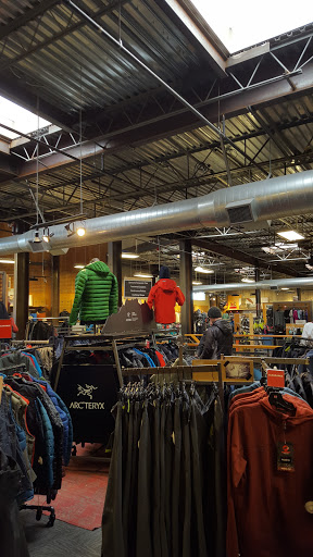 Camping Store «REI», reviews and photos, 3000 184th St SW #952, Lynnwood, WA 98037, USA